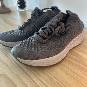 NOBULL Flyknit Sneakers